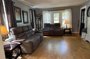 416 W Fulton St, Waupaca, WI 54981 - Photo 11