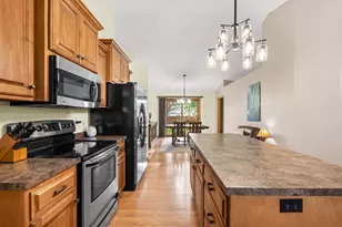 1112 Lake Park Rd, Menasha, WI 54952 - Photo 11