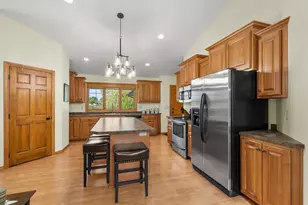 1112 Lake Park Rd, Menasha, WI 54952 - Photo 13