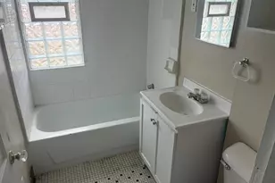 3872 N 36th St, Milwaukee, WI 53216 - Photo 9