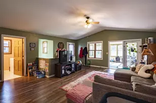 116 Pine St, Waupaca, WI 54981 - Photo 17