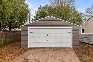 2007 S Gladys Ave, Appleton, WI 54915 - Photo 33