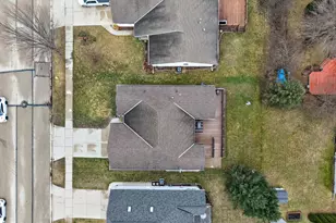 1422 Goldenrod Cir, West Bend, WI 53095 - Photo 55