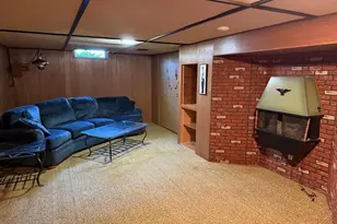 1112 Tullar Rd, Neenah, WI 54956 - Photo 15