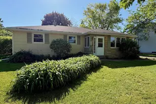 1112 Tullar Rd, Neenah, WI 54956 - Photo 19