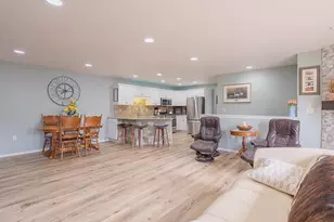 1917 Riverside Dr, Suamico, WI 54313 - Photo 5