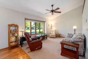 3453 Charlie Anna Dr, Oshkosh, WI 54904 - Photo 5