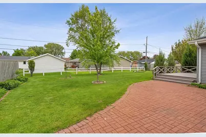 1756 Southland Avenue, Oshkosh, WI 54902 - Photo 33