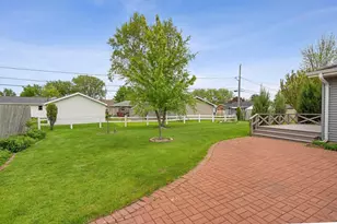 1756 Southland Ave, Oshkosh, WI 54902 - Photo 33