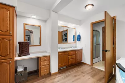 1254 S Overland Road, De Pere, WI 54115 - Photo 23