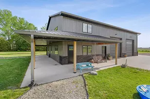 1254 S Overland Rd, De Pere, WI 54115 - Photo 3
