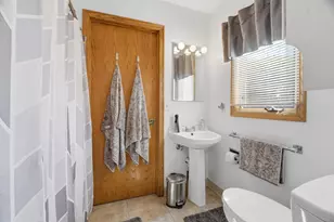 1341 Otter Ave, Oshkosh, WI 54901 - Photo 13