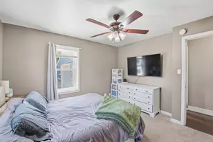 1011 Holzer St, Green Bay, WI 54303 - Photo 13