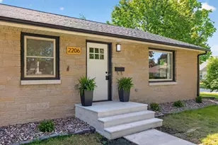 2206 N McDonald St, Appleton, WI 54911 - Photo 39