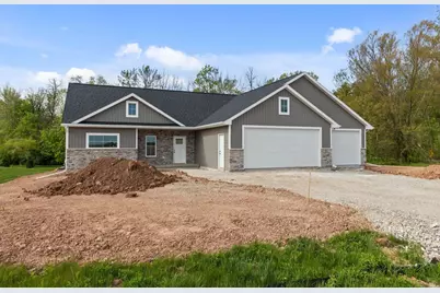 W5995 Woodland Road, Menasha, WI 54952 - Photo 1