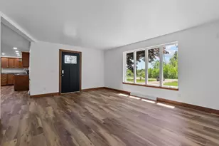 W16408 Fair Morr Rd, Edgerton, WI 54486 - Photo 5