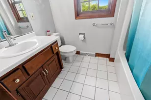 1498 Parkway Dr, Green Bay, WI 54304 - Photo 41