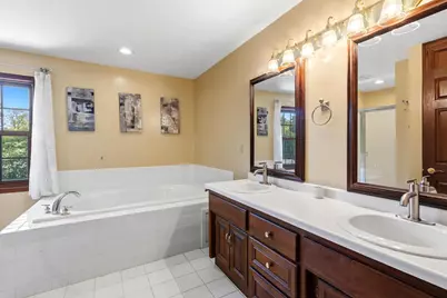 1498 Parkway Drive, Green Bay, WI 54304 - Photo 31