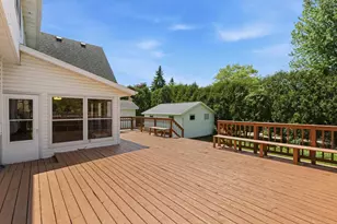 1498 Parkway Dr, Green Bay, WI 54304 - Photo 29