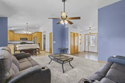 506 Rosemary Court, Pulaski, WI 54162 - Photo 7