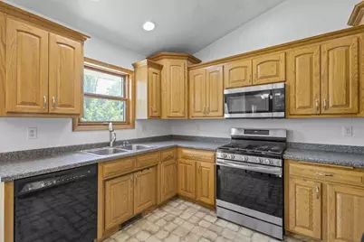 506 Rosemary Court, Pulaski, WI 54162 - Photo 11