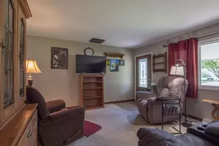 N2649 Kelleen Dr, Waupaca, WI 54981 - Photo 9