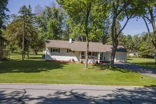 N2649 Kelleen Dr, Waupaca, WI 54981 - Photo 3