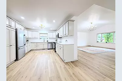 840 Gross Avenue, Green Bay, WI 54304 - Photo 3