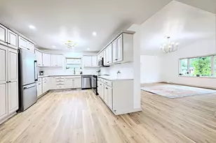 840 Gross Ave, Green Bay, WI 54304 - Photo 3