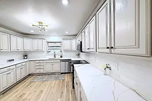 840 Gross Ave, Green Bay, WI 54304 - Photo 11
