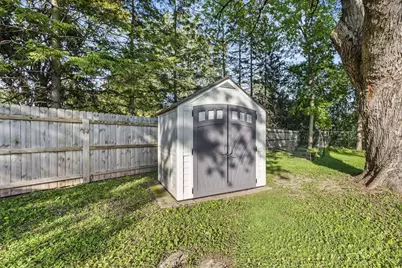 2663 Timber Lane, Green Bay, WI 54313 - Photo 49