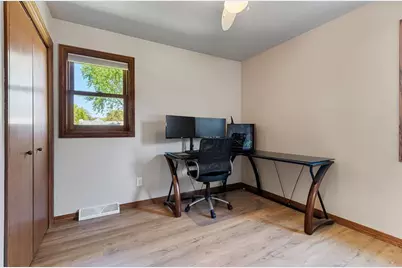 1127 Taylor Street, Green Bay, WI 54303 - Photo 23
