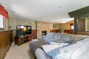 456 Pleasant Ct, Neenah, WI 54956 - Photo 19