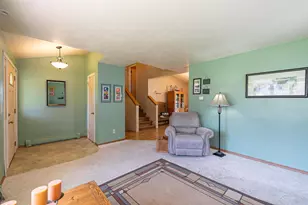 456 Pleasant Ct, Neenah, WI 54956 - Photo 5