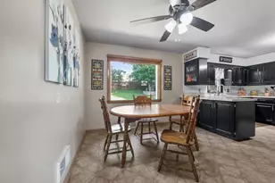 401 Bader St, Green Bay, WI 54302 - Photo 9