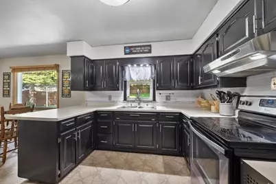 401 Bader Street, Green Bay, WI 54302 - Photo 11