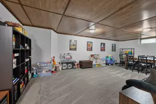 401 Bader St, Green Bay, WI 54302 - Photo 21