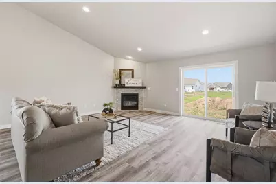 5749 N Sequoia Drive, Appleton, WI 54913 - Photo 3