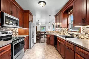 1324 W Rogers Ave, Appleton, WI 54914 - Photo 13