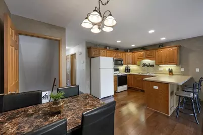 1909 Riverside Drive #H, Green Bay, WI 54313 - Photo 7