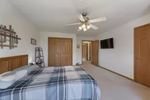 1909 Riverside Dr, Green Bay, WI 54313 - Photo 25