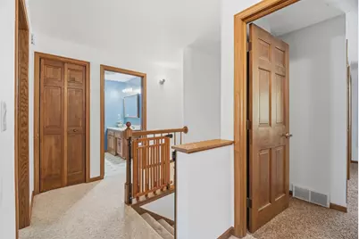 506 S Covenant Lane, Appleton, WI 54915 - Photo 17