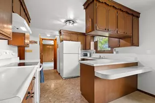 1768 Nancy Ave, Green Bay, WI 54303 - Photo 9