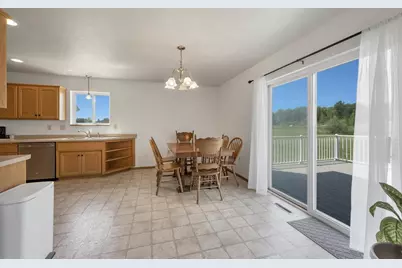 483 Madeline Lane, Little Suamico, WI 54141 - Photo 11