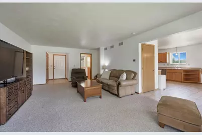 483 Madeline Lane, Little Suamico, WI 54141 - Photo 9