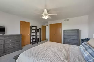 483 Madeline Ln, Little Suamico, WI 54141 - Photo 25