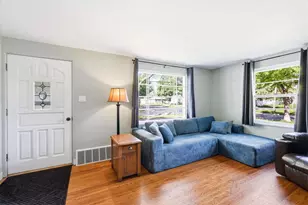 1228 8th St, Green Bay, WI 54304 - Photo 3