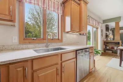 3208 S Solitude Lane, Appleton, WI 54915 - Photo 11