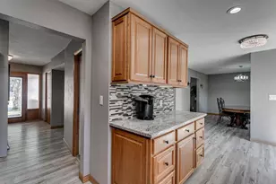 1805 E Marquette St, Appleton, WI 54911 - Photo 7