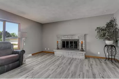 1805 E Marquette Street, Appleton, WI 54911 - Photo 15